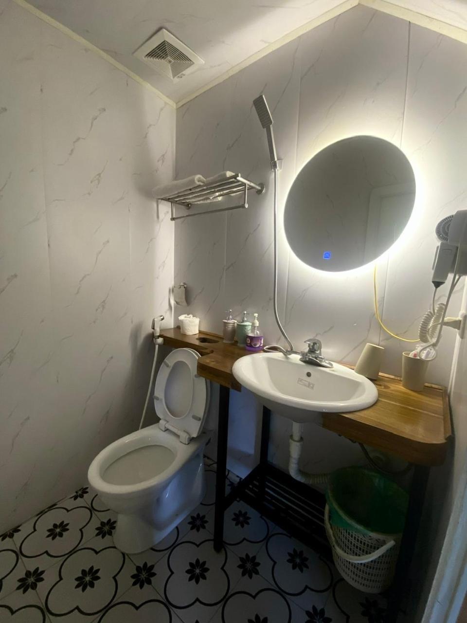 Nha Ven Ho Dong Do, Minh Tri, Soc Son, Ha Noi Appartement Hanoi Buitenkant foto